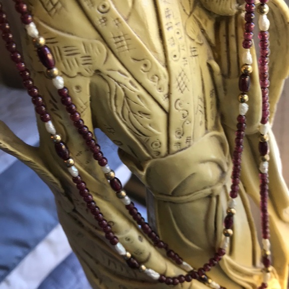 Garnet necklace - Picture 2 of 2